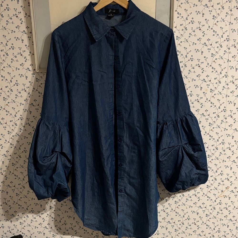 Elegant Navy Button Down Shirt with Puff Sleeves